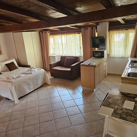 Monolocale Loft Ristrutturato- Metro Manzoni Apartamento *